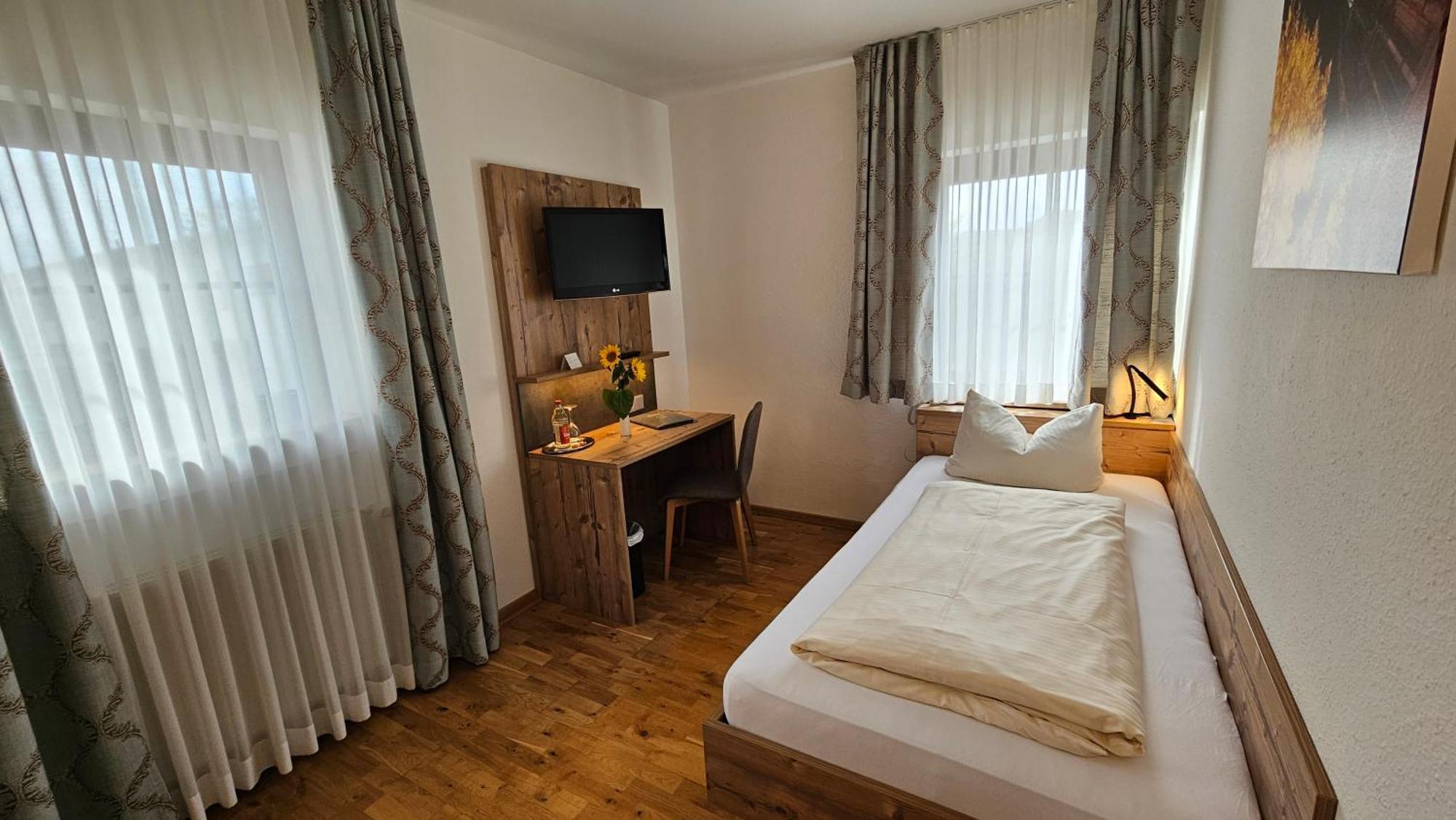 Hotel Gasthof Roessle Senden  Exteriör bild
