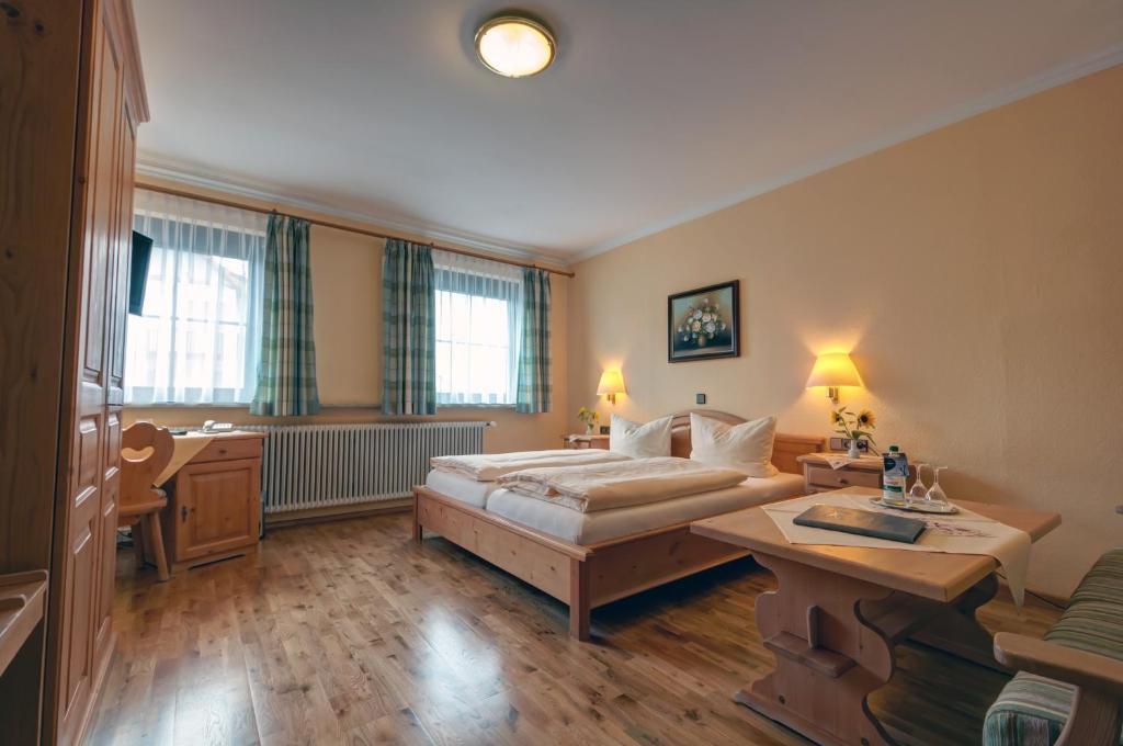 Hotel Gasthof Roessle Senden  Rum bild